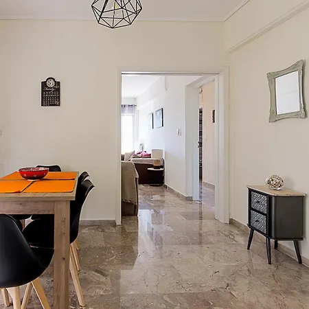 Two Bedroom In Chalandri With Balcony Διαμέρισμα