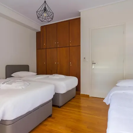 Two Bedroom In Chalandri With Balcony Αθήνα