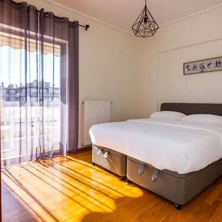 Διαμέρισμα Two Bedroom In Chalandri With Balcony Αθήνα